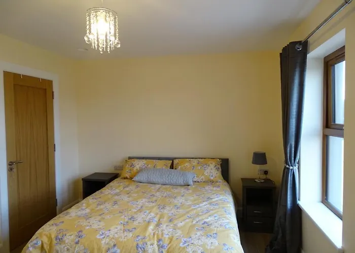 Forrest View ダンファナイー